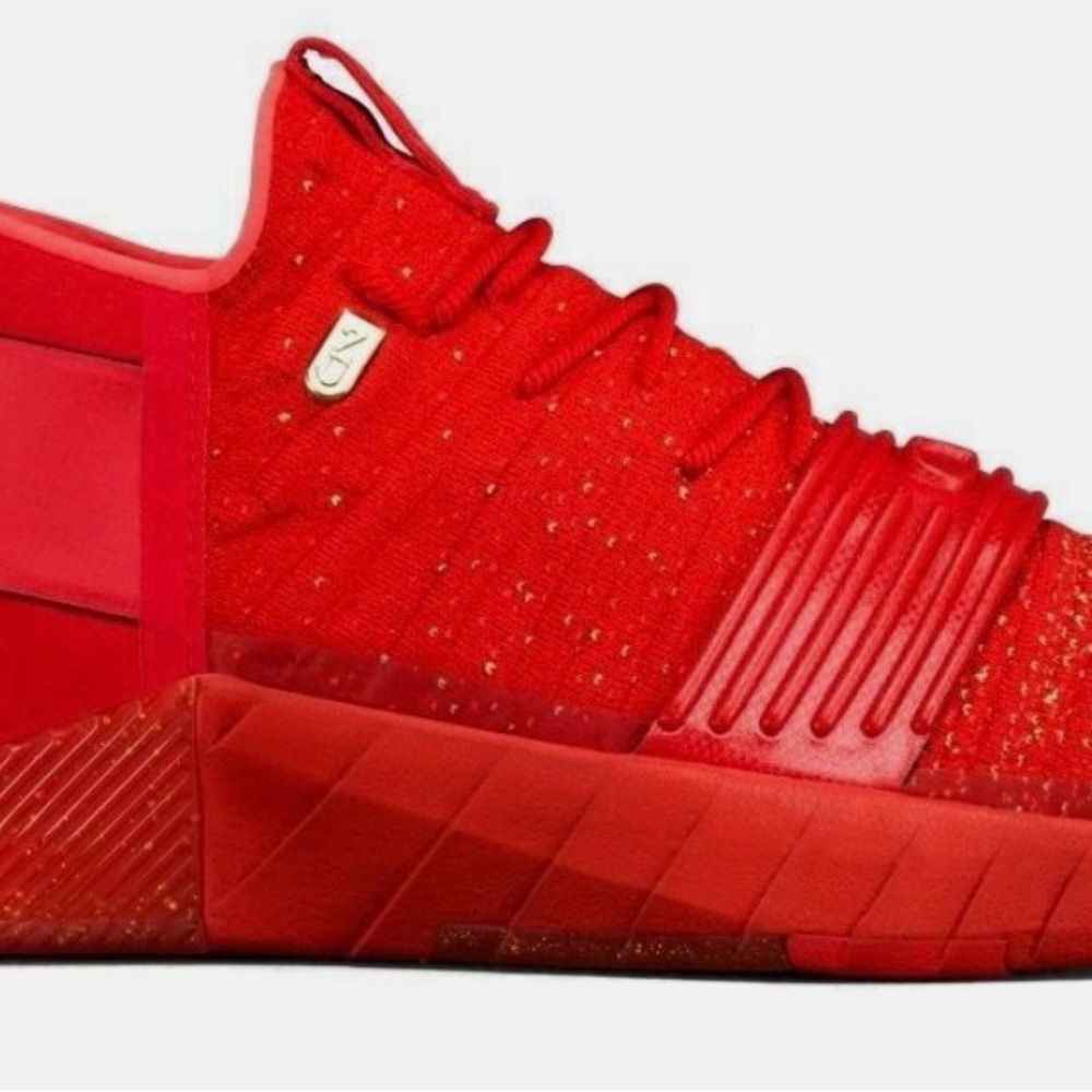 C1N Under Armour Trainer (US M 9)